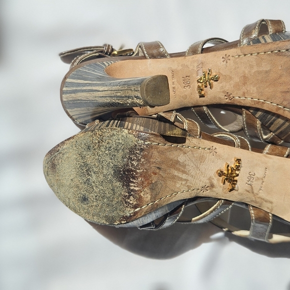 PRADA Brown Leather Caged Sandals Striped Wooden Heels Ankle Strap 36.5/6.5 Flaw - Picture 4 of 8